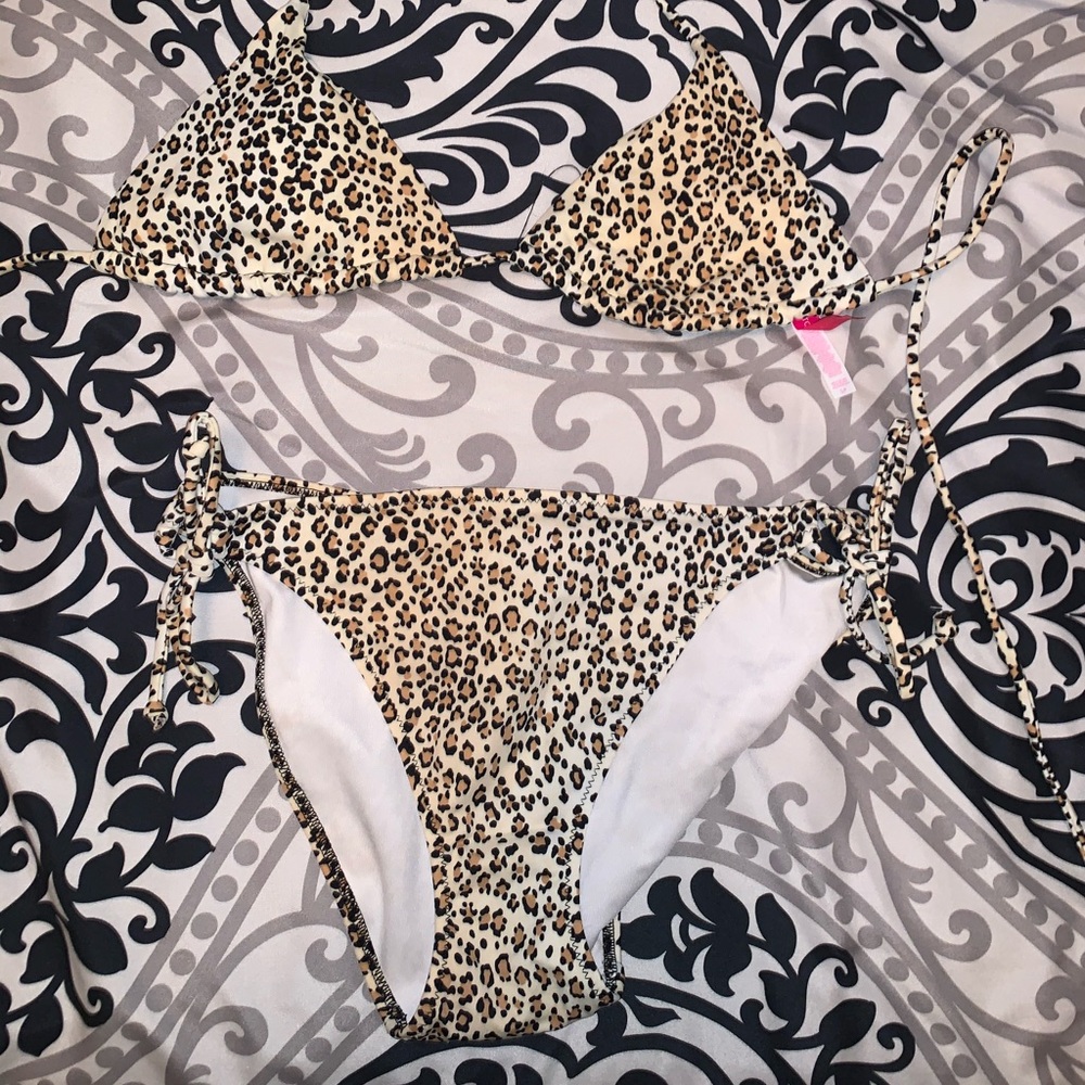 Women's Victoria Secret Bathing Suit
